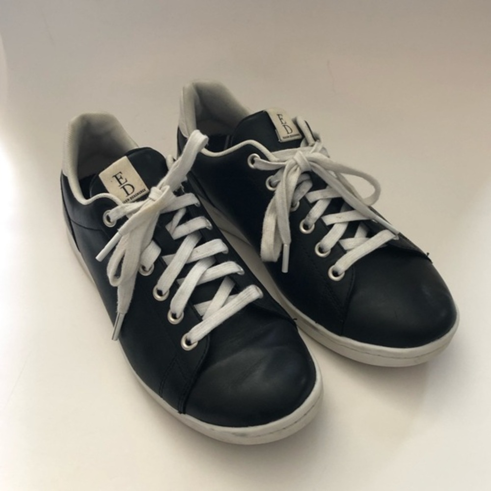 Ellen Degeneres Shoes Women’s Size 9.5W Lace‎ Up Sneaker’s Black